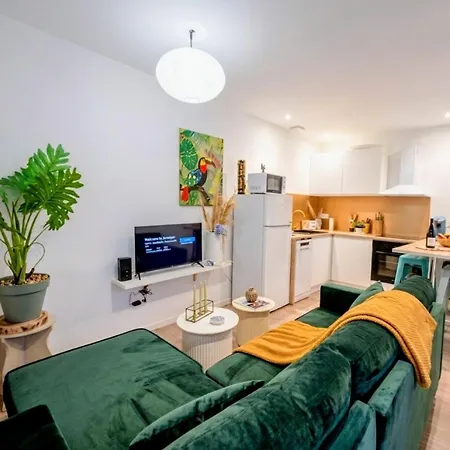 New! Cosy Plenity Art - T3 - Centre - Parking Gratuit * לורדה
